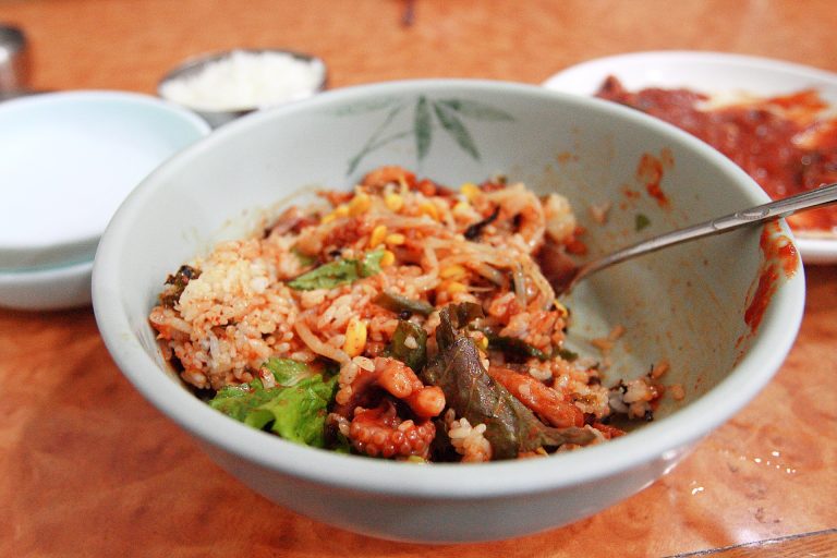 눈물나게 맵고 맛있는 종로 무교동 유림낙지