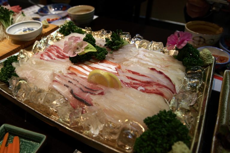 [강남역 횟집] 회전초밥 무한리필 강남역 동해도의 회식코스