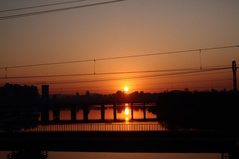 새해 떠오르는 해를 바라보며