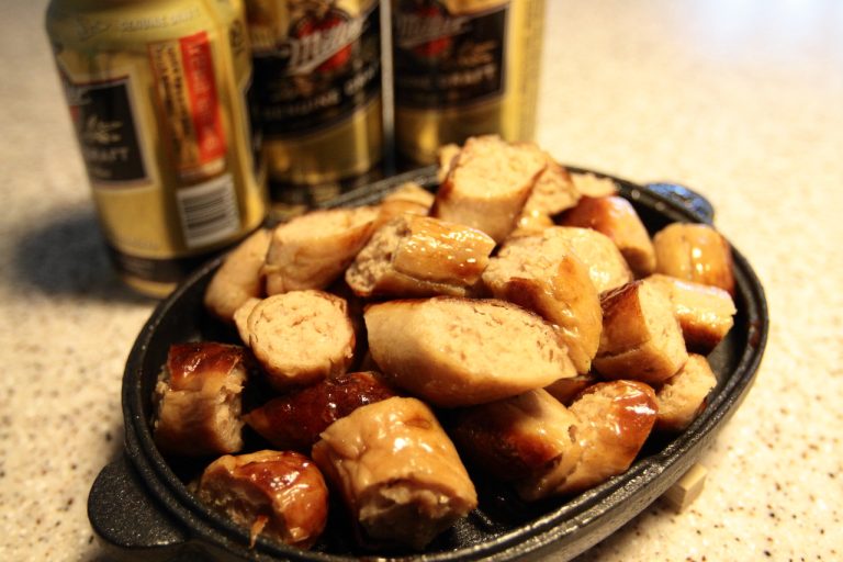 [캠핑음식] 캠핑소세지의 대명사 캠쏘, 캠핑코다 마이크로오벌 뚜껑에 구워먹기