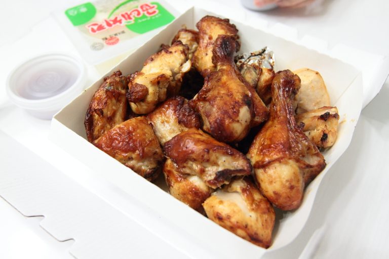 [굽네치킨] 오븐에 구워 담백하고 맛있는 굽네치킨 오리지널