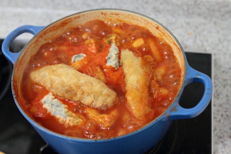 [코리아오토캠핑쇼] 간단한 캠핑음식 떡볶이, 이제는 간단하게 주문만 하면된다!