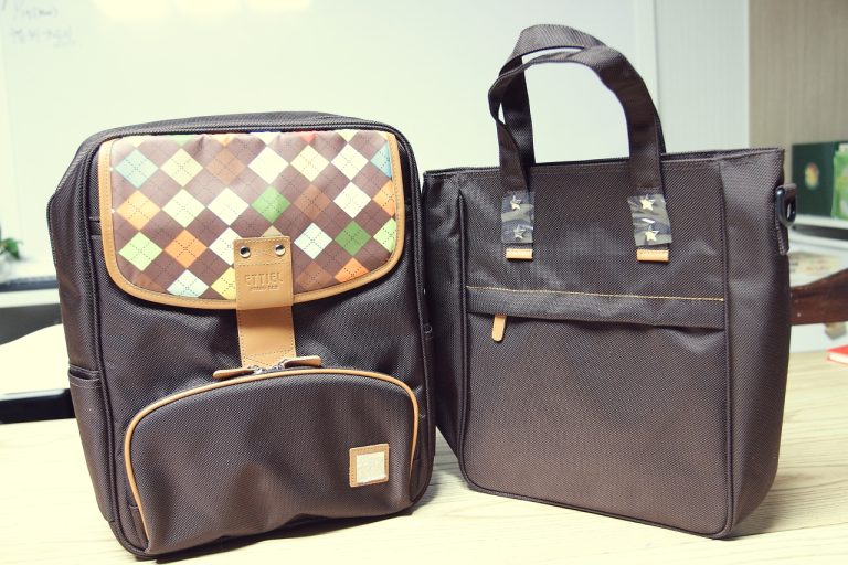 호주가 선물받은 신학기책가방, 아이백 초등학생책가방