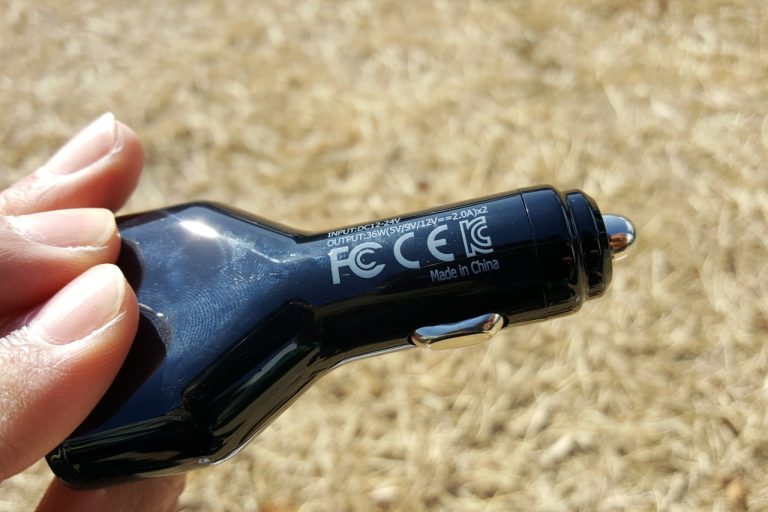 [Car] 진짜 빨리 충전되는 차량용 고속충전기, 클레버 타키온 차량용충전기