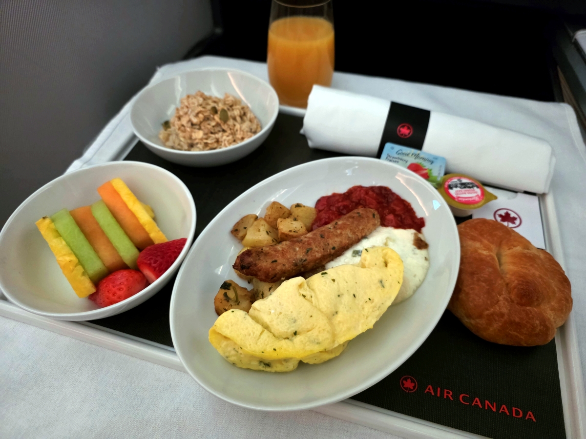Air Canada Business Class breakfast omelette service