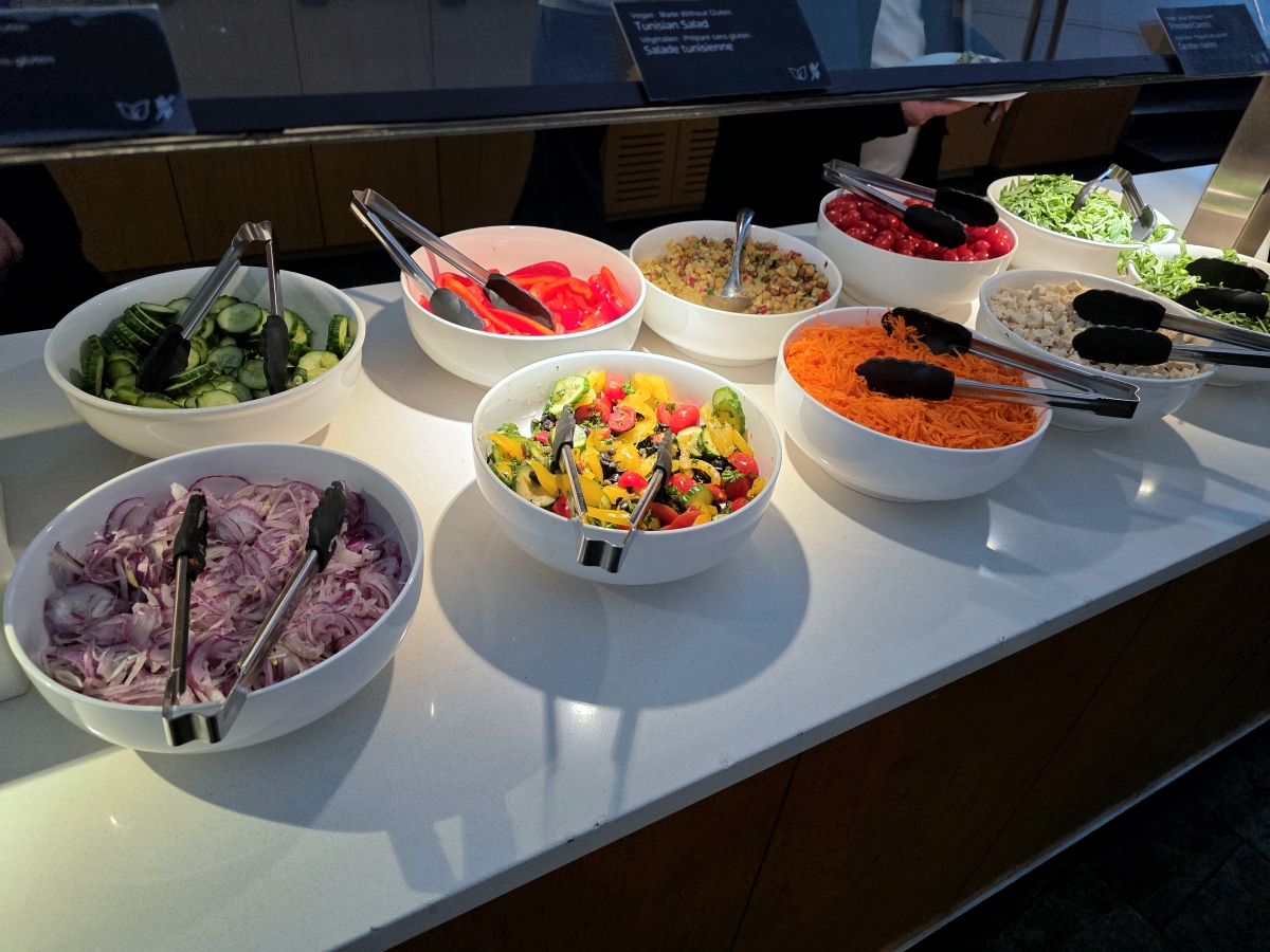 Maple Leaf Lounge salad bar and fresh selections