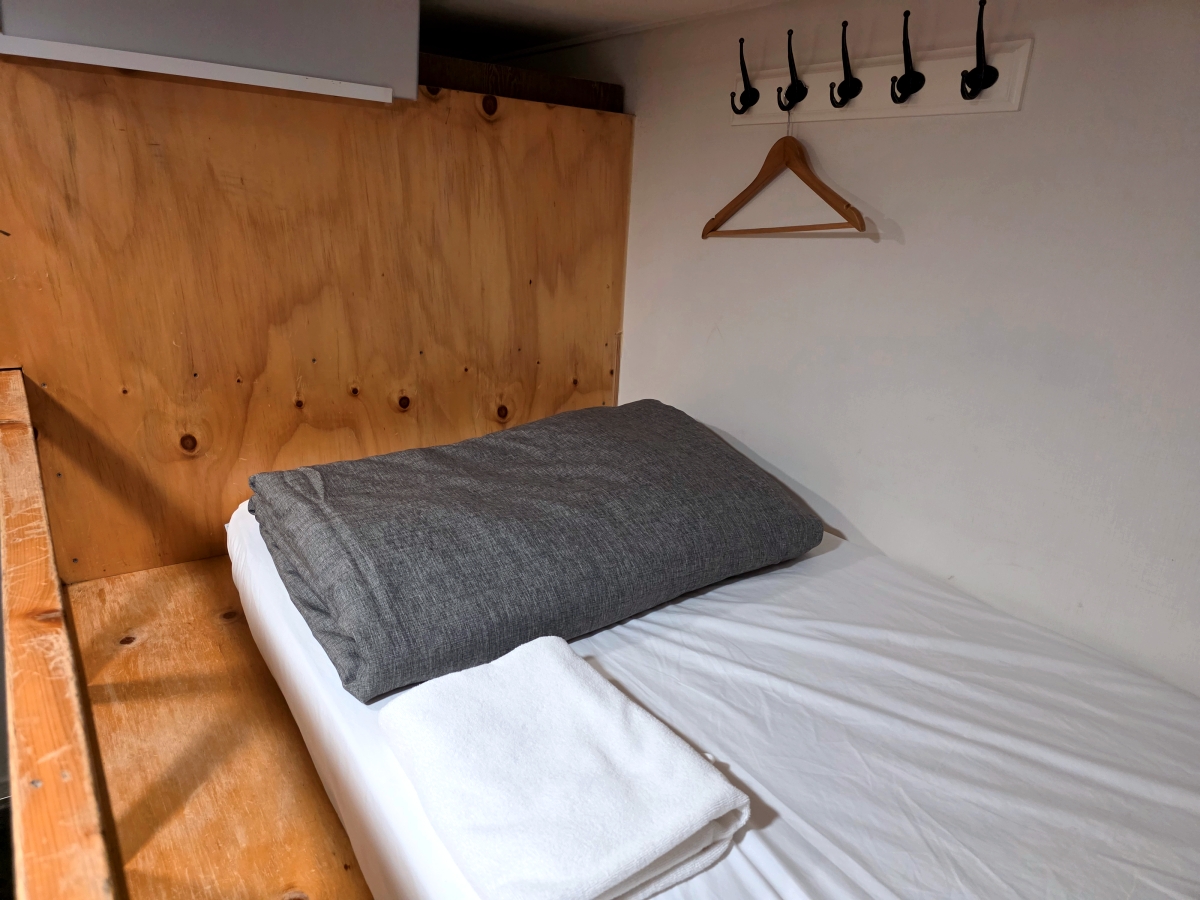 clean bedding and towel Step Inn Myeongdong