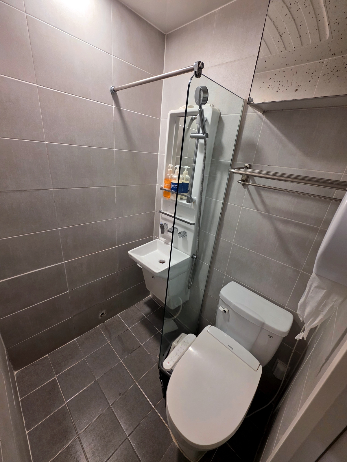 combined toilet and shower bathroom Step Inn Myeongdong